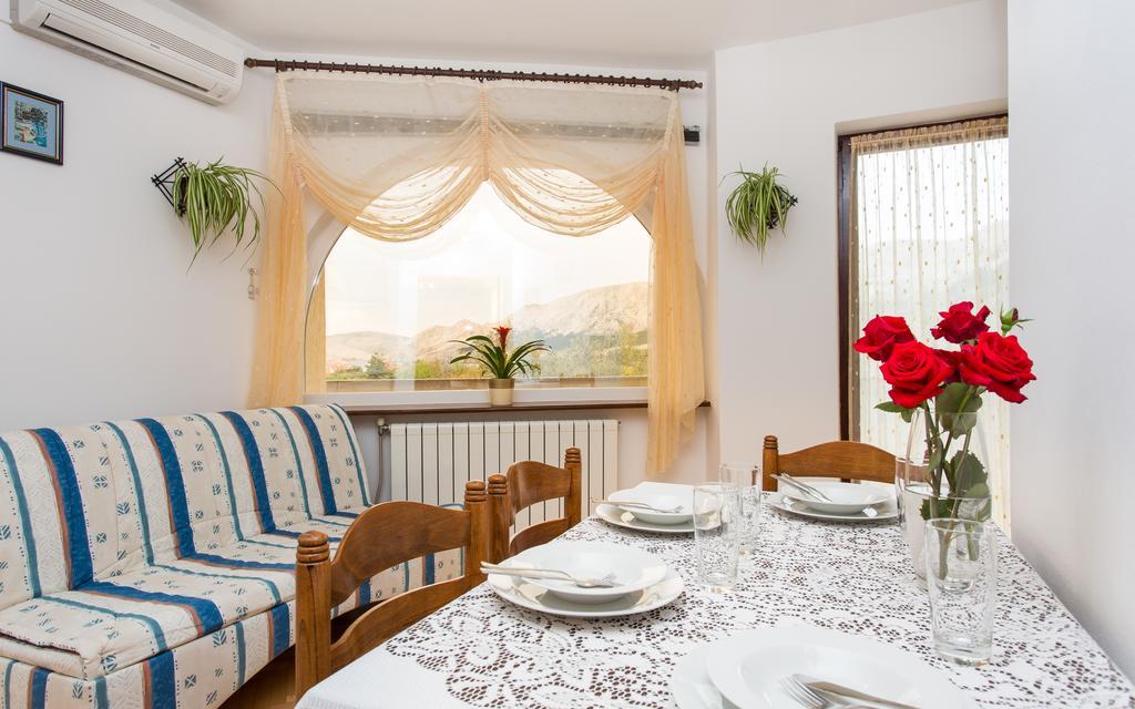 Apartments Lucija Baska  Exterior photo