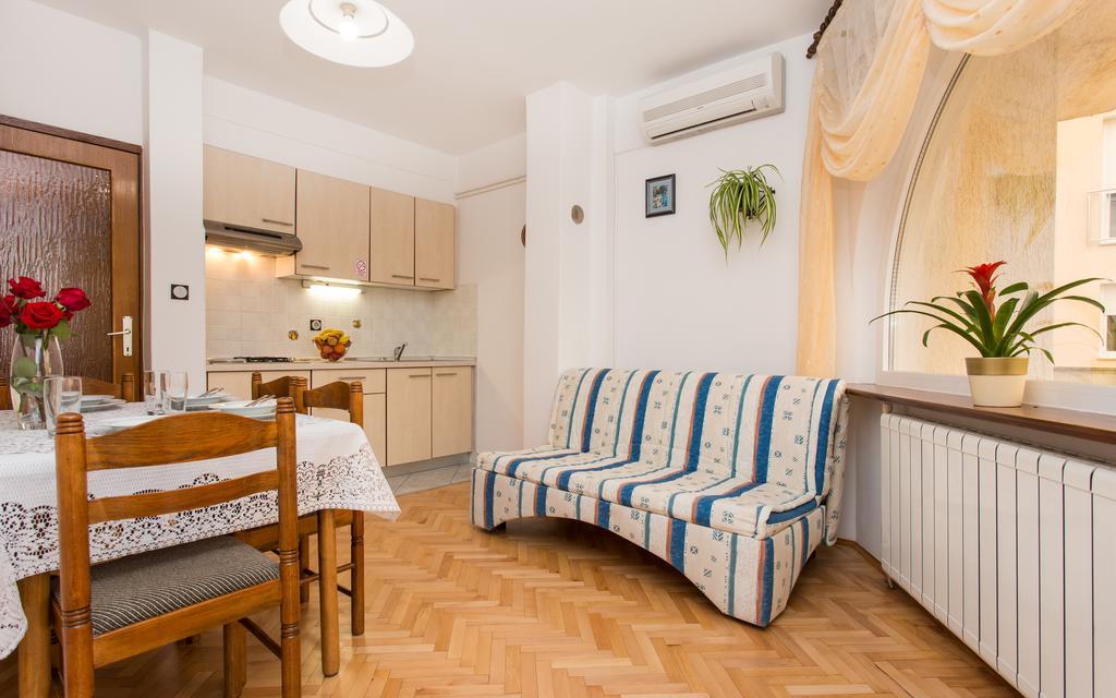 Apartments Lucija Baska  Exterior photo